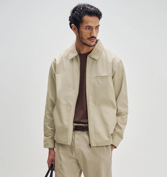 blog-article-image-beyond-fashion-the-cotton-canvas-jacket-redefining-everyday-utility