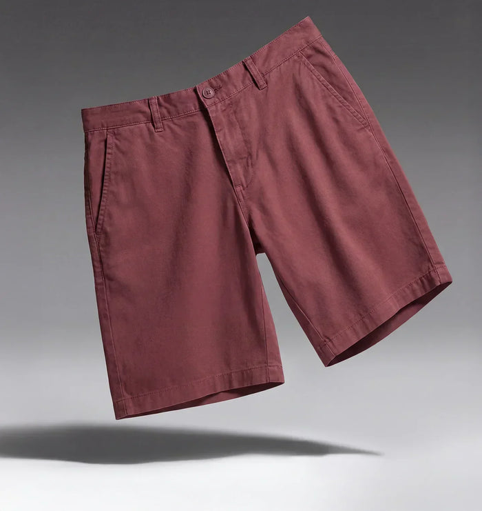 blog-article-image-chinos-vs-cargos-which-shorts-are-better-for-summer