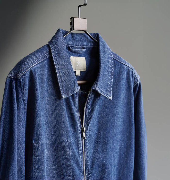 blog-article-image-denim-trends-the-fashion-crowd-is-backing-in-2025
