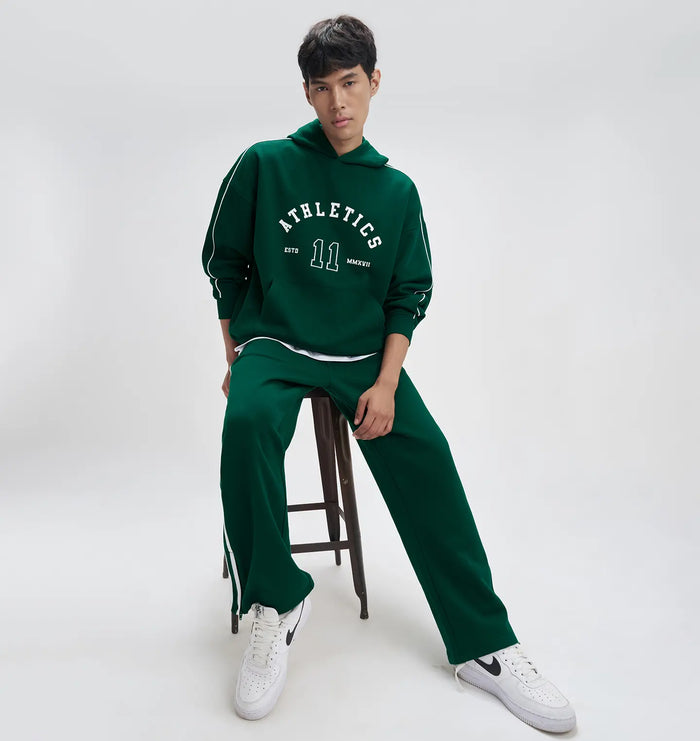 blog-article-image-the-oversized-fit-comeback-loose-fits-everything-else-right-now