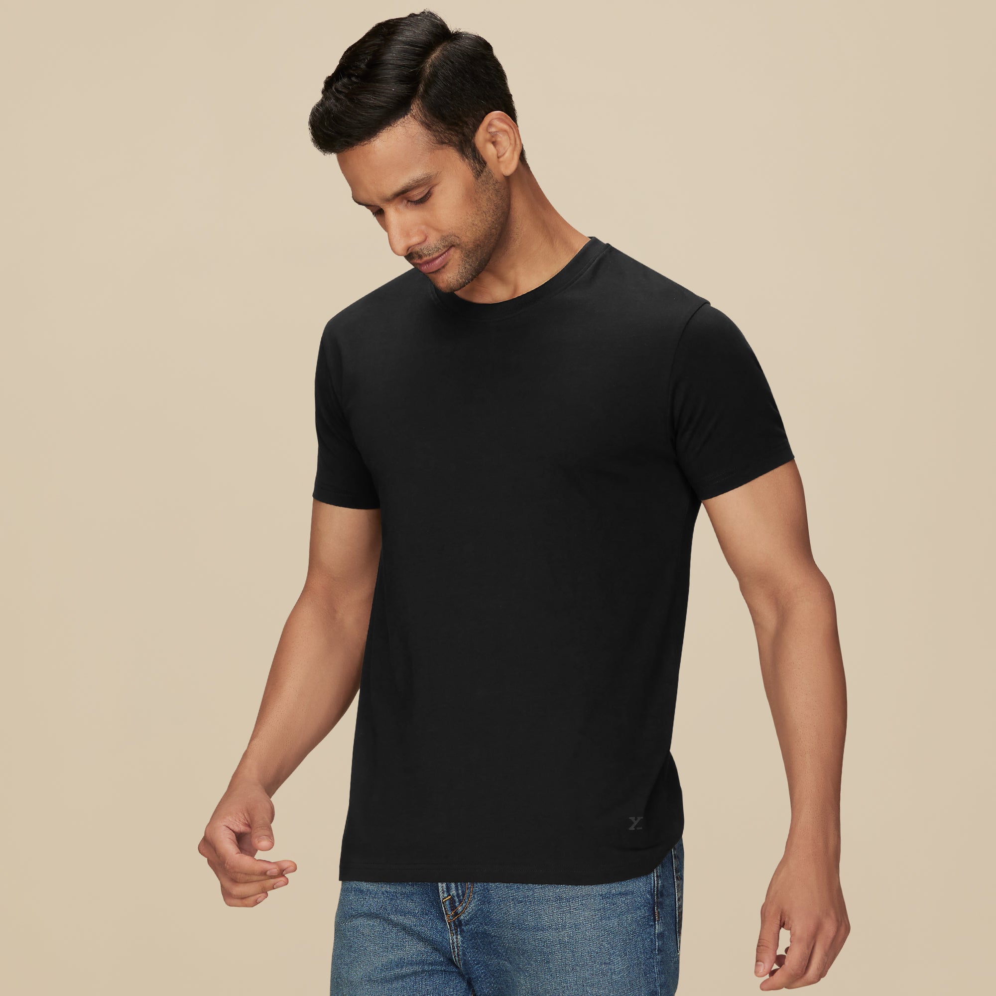 Pace Combed Cotton T-shirts Pitch Black – XYXX Apparels