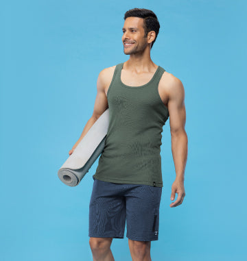 Choosing the Right Workout Clothes for Men: Complete Guide