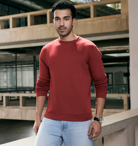 blog-article-image-12+-valentine's-day-outfit-ideas-for-men-to-wear-in-2025