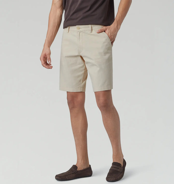 blog-article-image-best-shorts-to-wear-for-travel-&-vacations