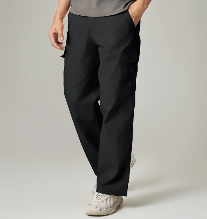 blog-article-image-from-function-to-fashion-the-return-of-mens-cargo-pants