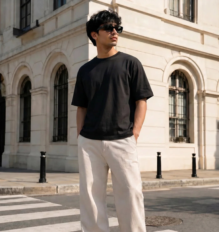 Oversized T-Shirts for Every Season: How to Style Them Year-Round