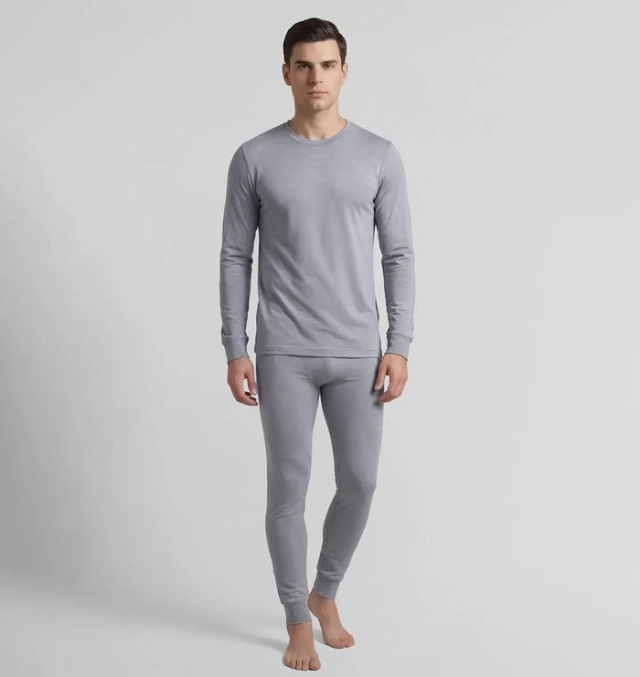 blog-article-image-the-ultimate-base-layer-guide-conquer-winter-with-xyxx-thermals