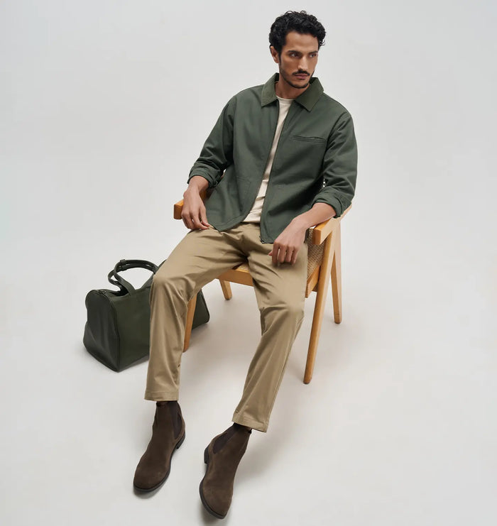 blog-article-image-timeless-design-everyday-functionality-mens-cotton-canvas-jacket-by-xyxx