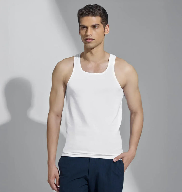 Types of Vests Every Man Should Own for Comfort During Monsoons
