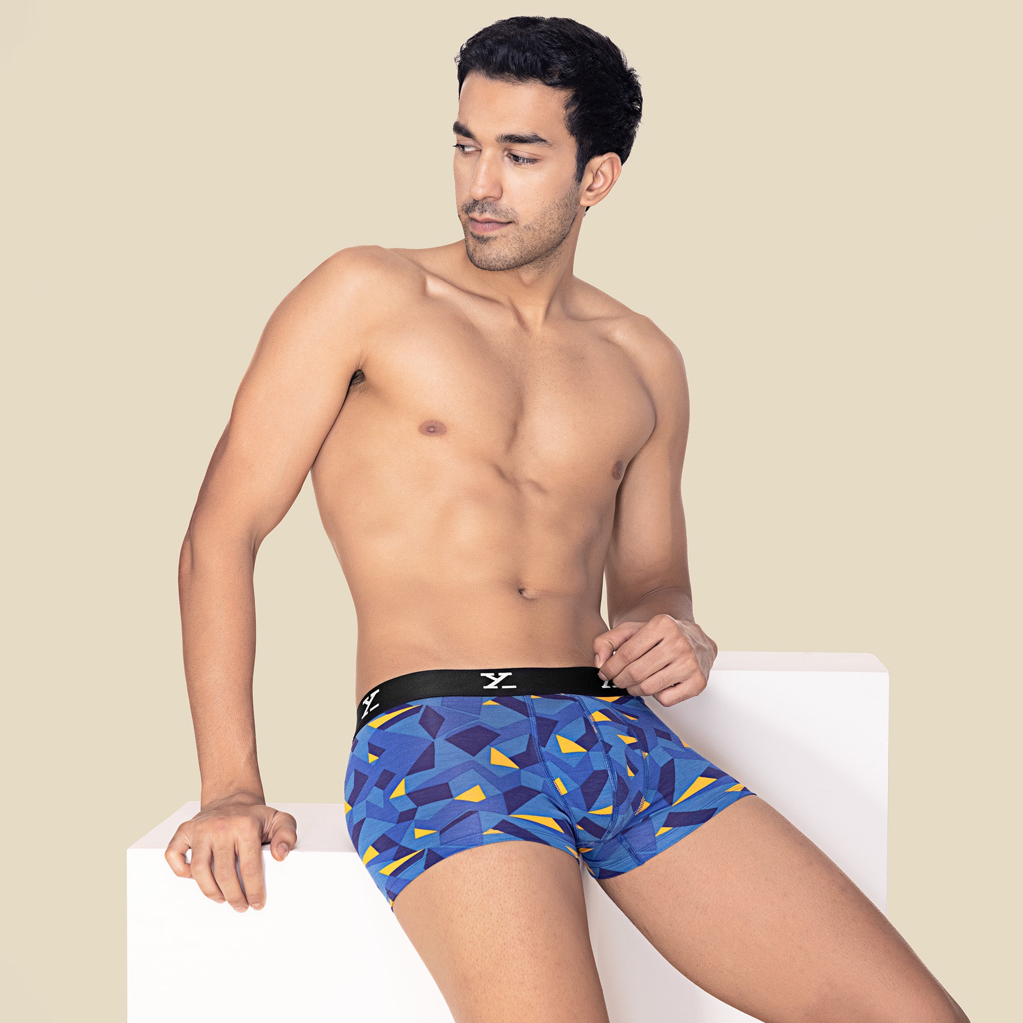 Plain XYXX Intellistretch Super Combed Cotton Traq Trunk Underwear for Men,  Length: Mid Way, Type: Trunks at Rs 315/pack in Surat