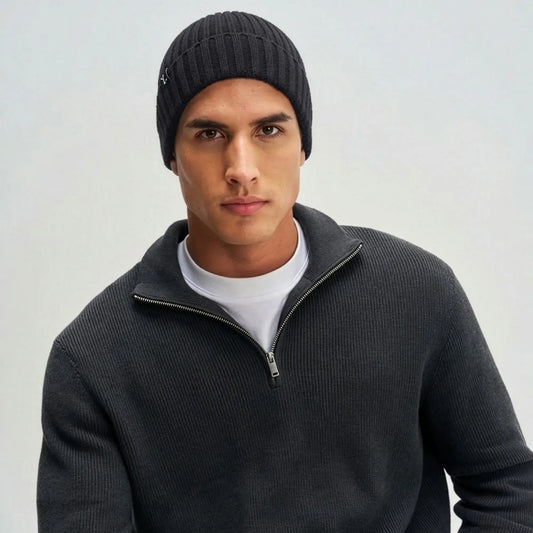 Winter Beanie - Pitch Black