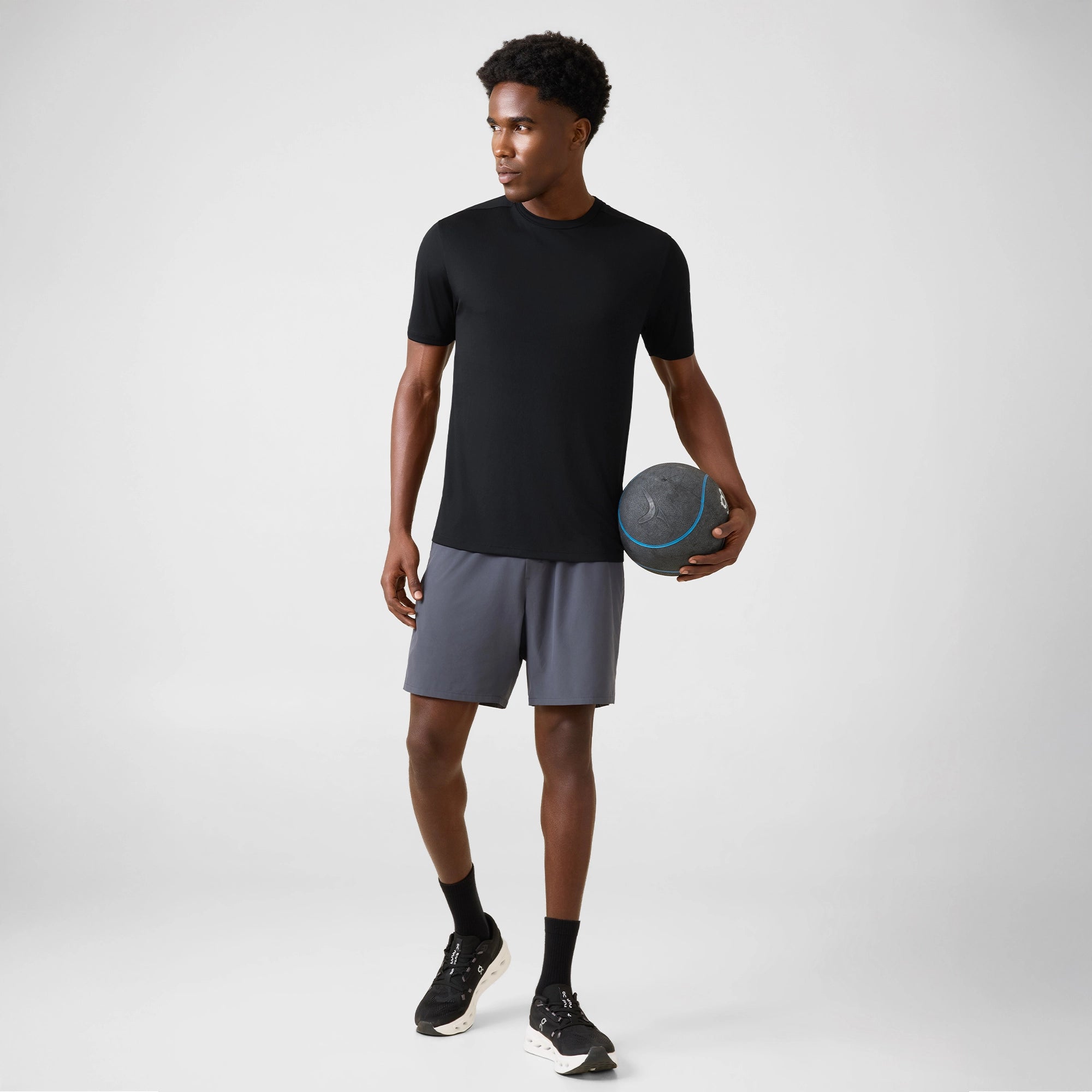 Everyday Active T-shirt - Regular Fit - Pitch Black