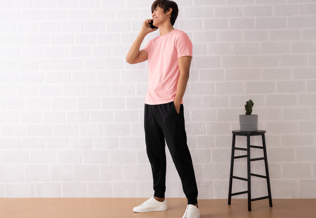 Track pants vs sweatpants sale