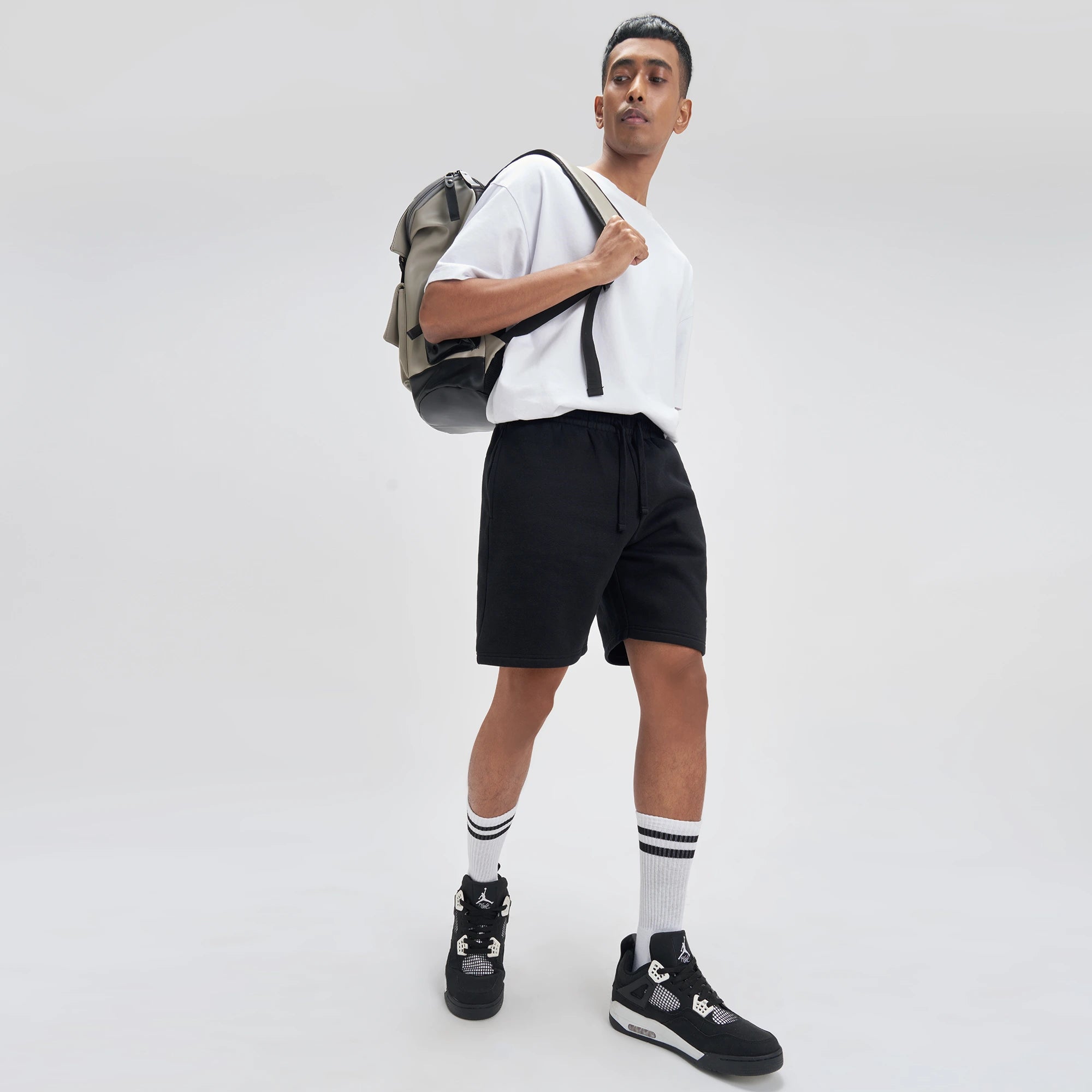 Crew Relaxed Fit Sweatshorts - Ink Black