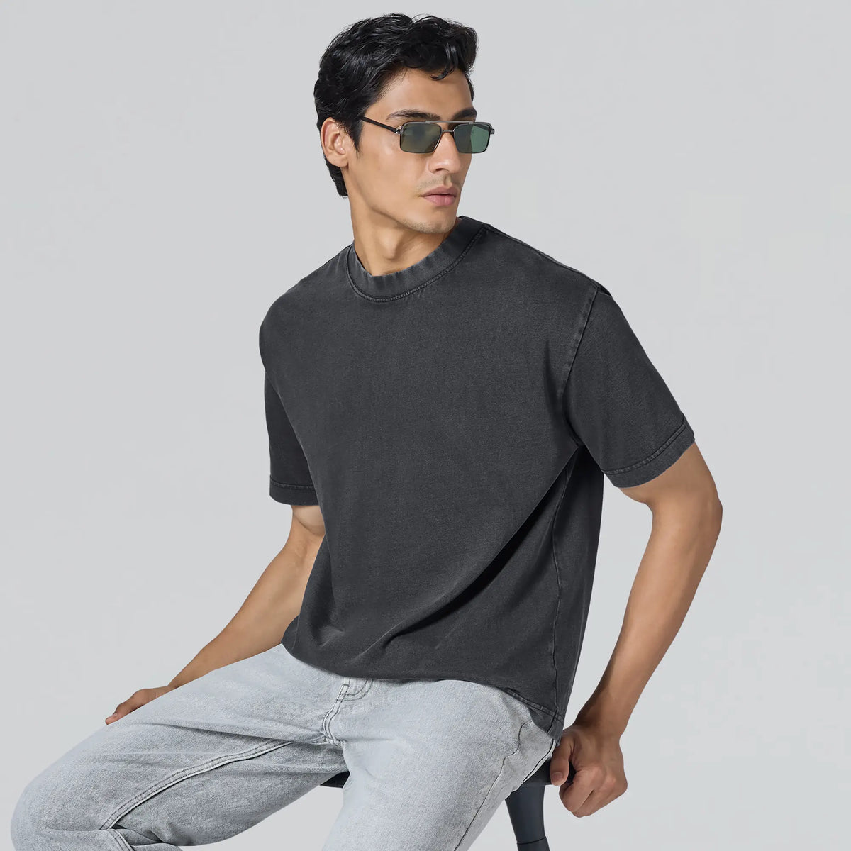 Haze Relaxed Fit Washed Crew Neck T-shirt Pitch Black