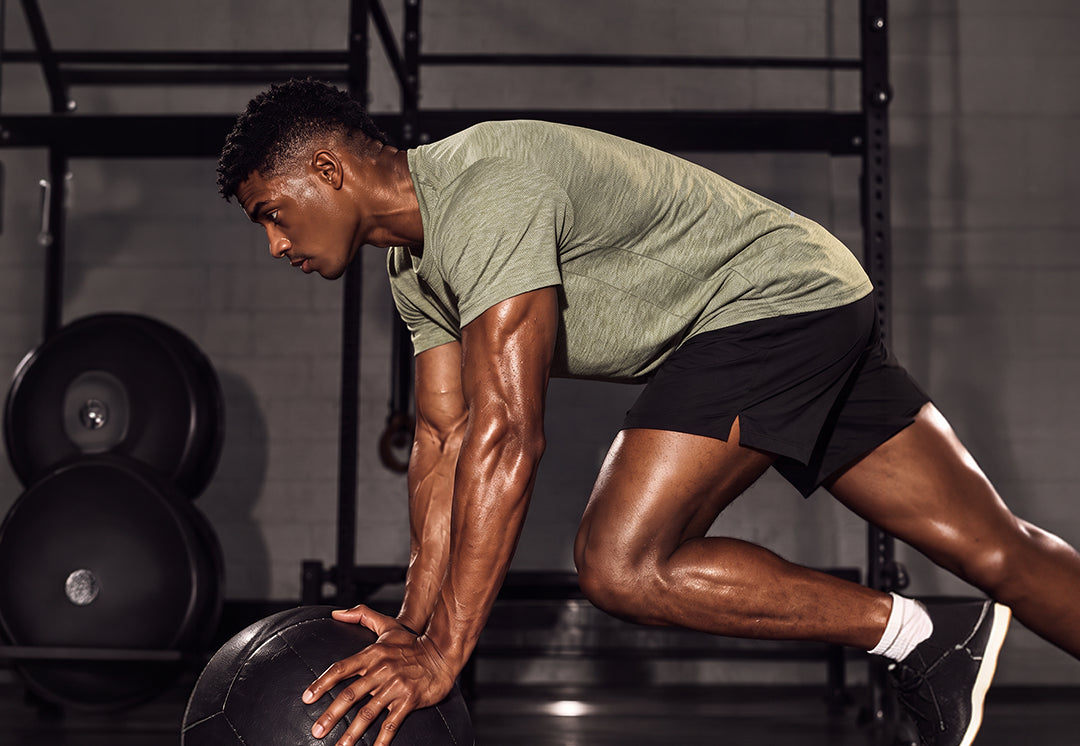 Quick-Dry vs CoolMax Active Shorts: Which One Should You Choose?