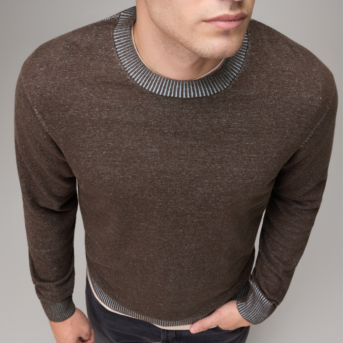 Round Neck Knit Sweater - Espresso Brown