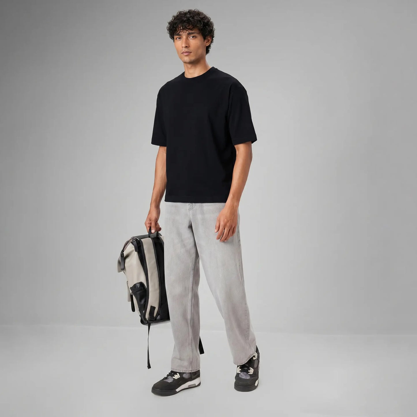 Boxy Oversized Crewneck T-shirt - Pitch Black