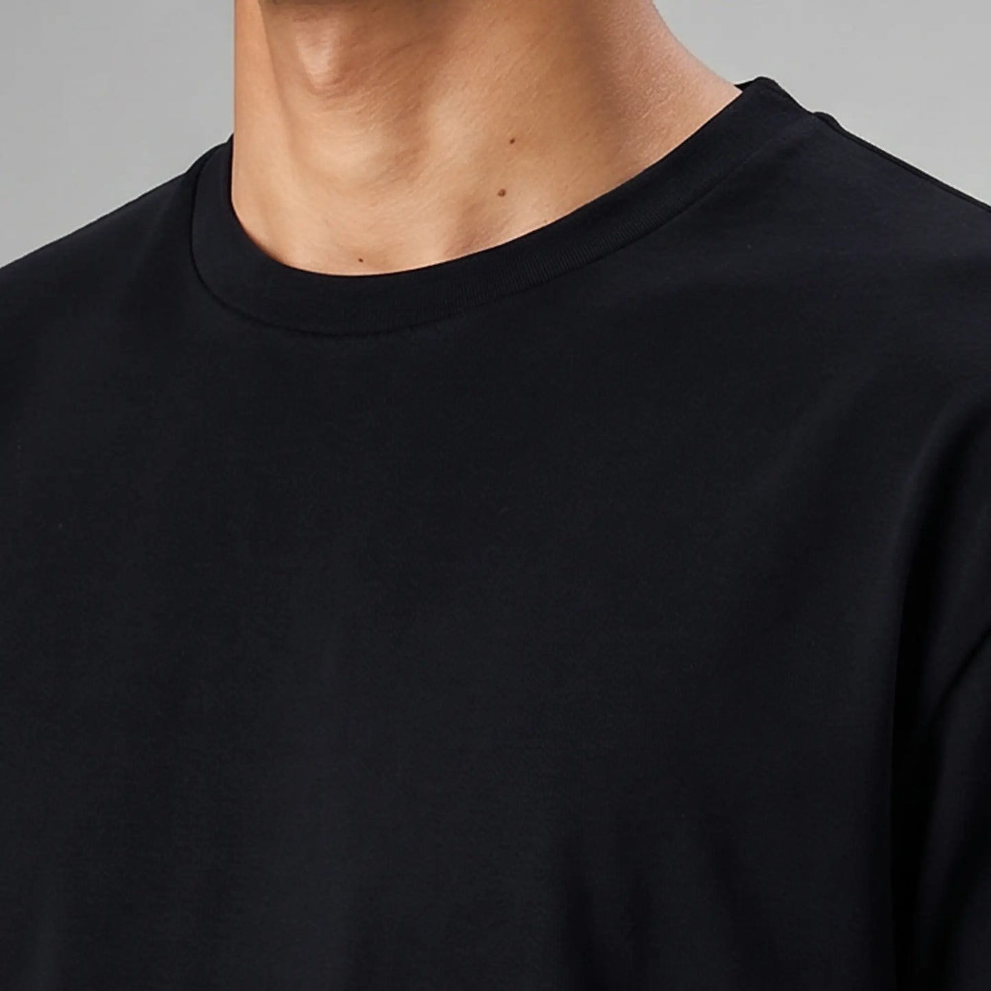 Boxy Oversized Crewneck T-shirt - Pitch Black