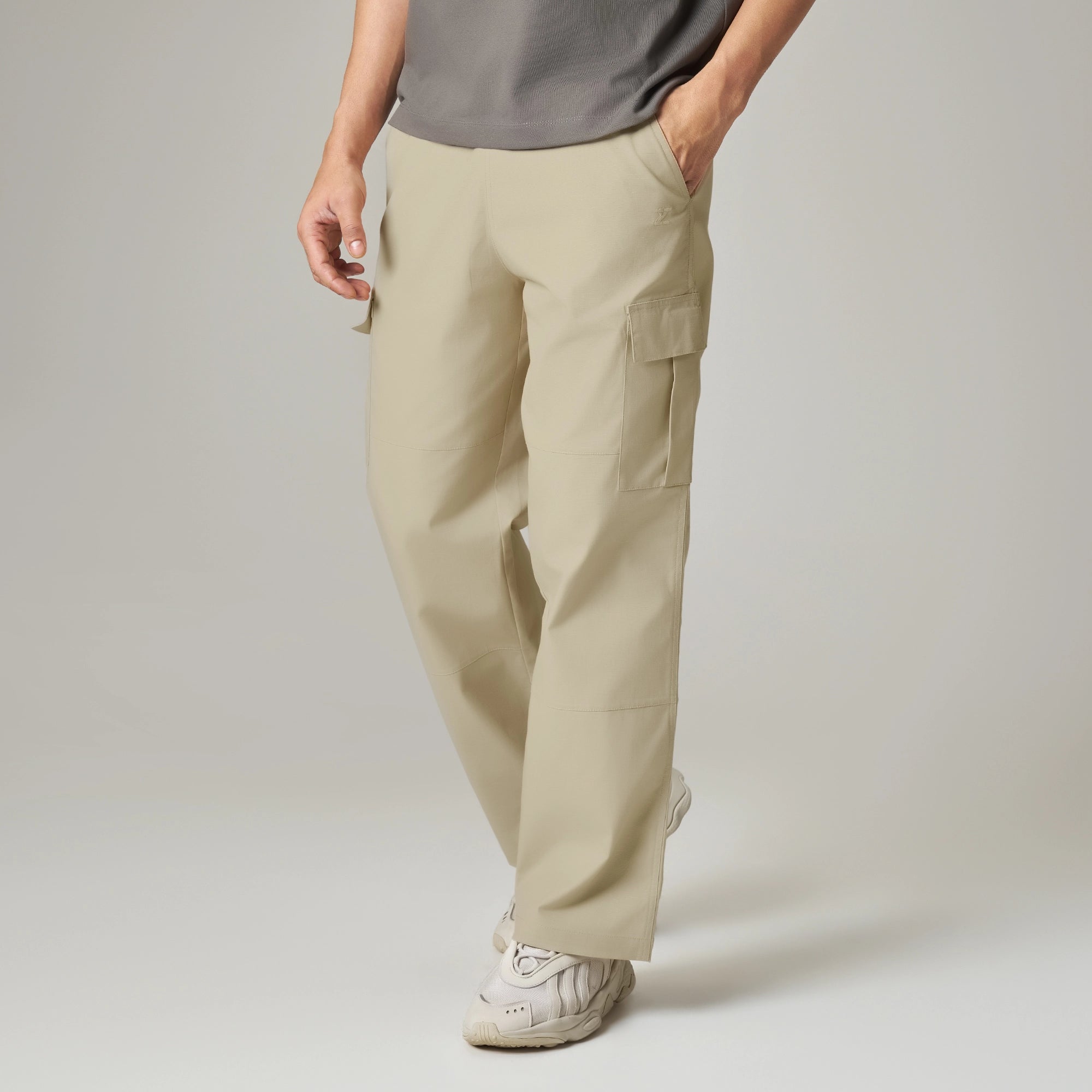 Textured Wide-Straight Fit Cargo Pants - Creamy Tan
