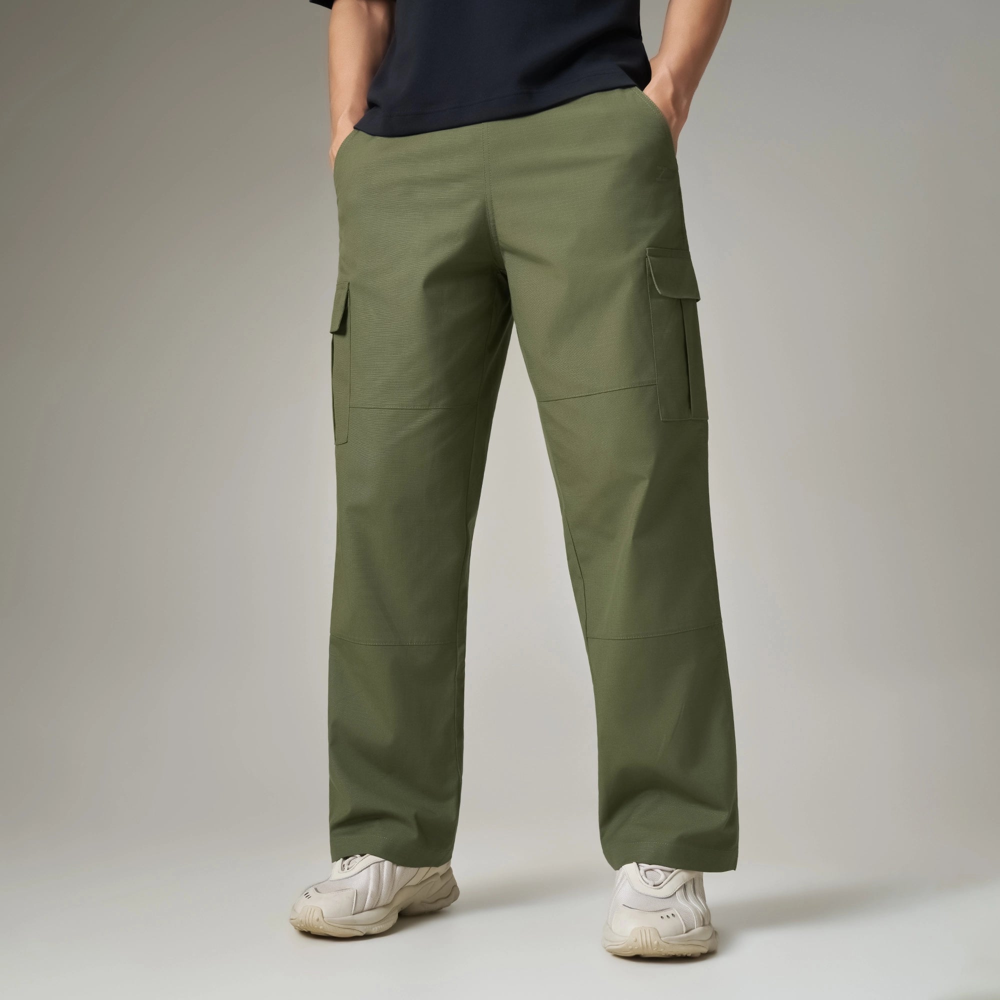 Textured Wide-Straight Fit Cargo Pants - Olive Green