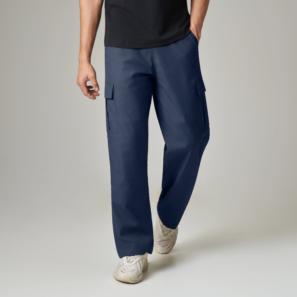 Textured Wide-Straight Fit Cargo Pants - Midnight Blue