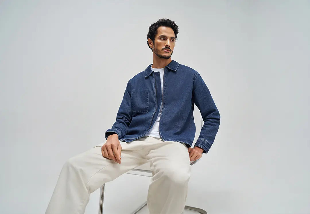 blog-header-image-10-blue-denim-jacket-outfit-ideas-for-men-2025