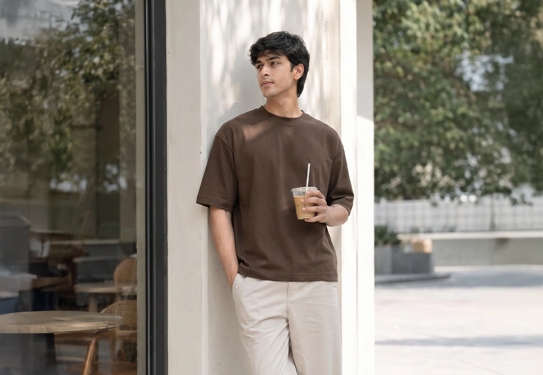 blog-header-image-oversized-t-shirts-for-every-season-how-to-style-them-year-round