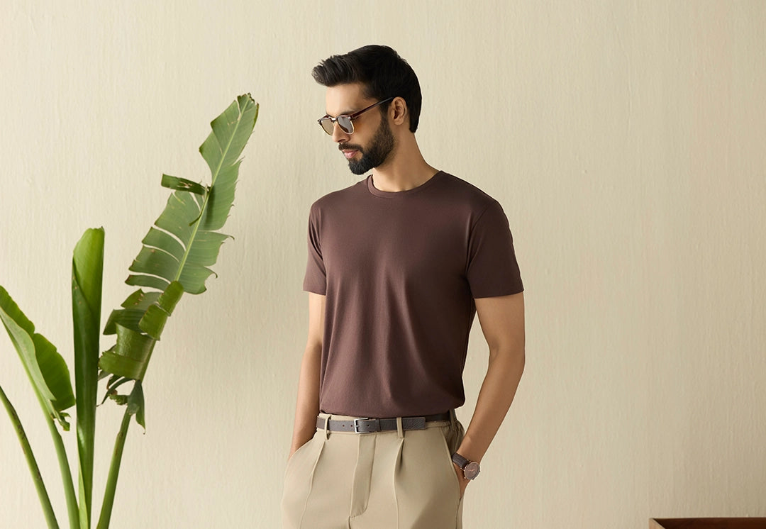 blog-header-image-which-t-shirts-work-best-in-humidity-a-complete-guide-for-men