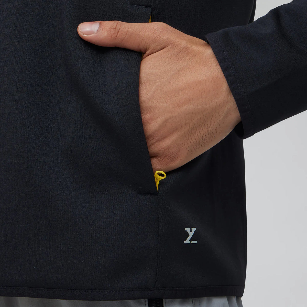 Alpha Half Zip Sweatshirt Pitch Black - XYXX Crew