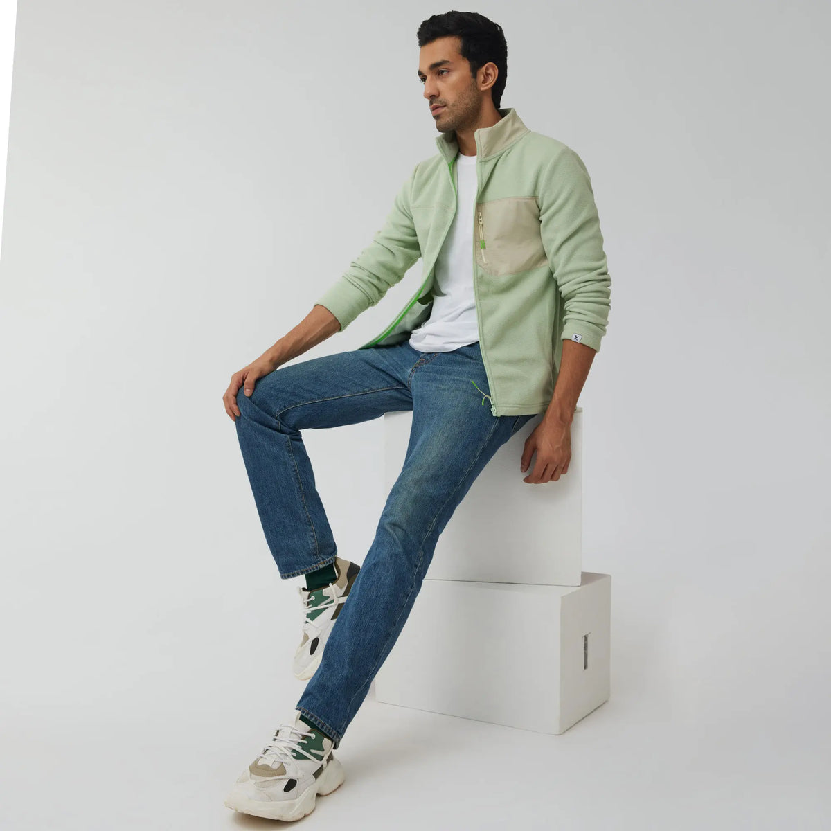 Alterra Fleece Jackets Tea White - XYXX Crew