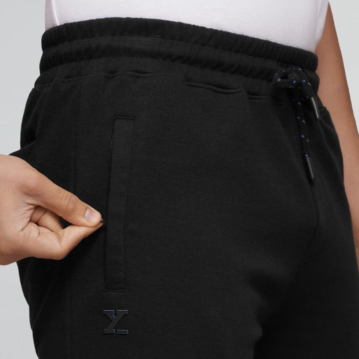 Code Cotton Rich Shorts Pitch Black - XYXX Crew
