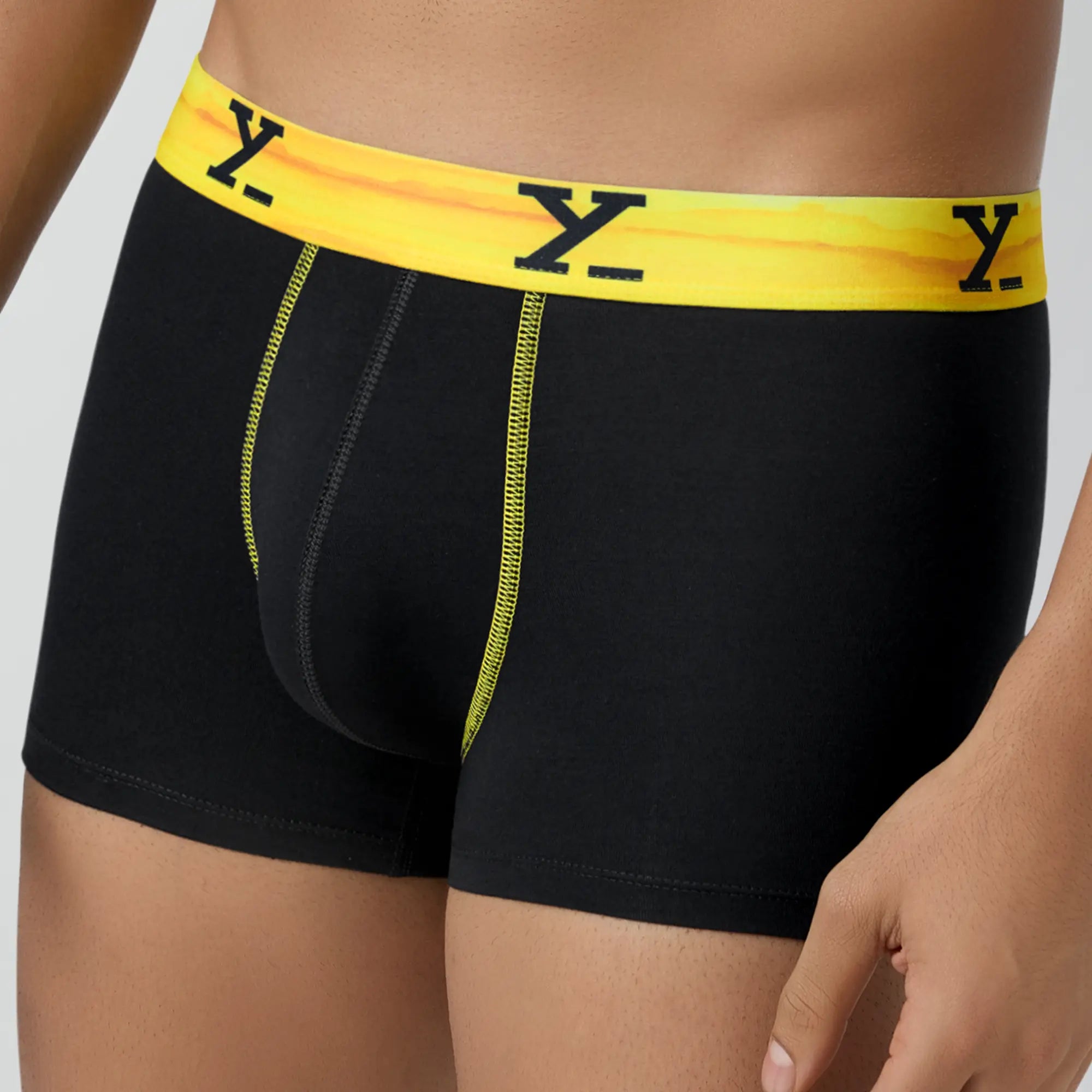 Dynamo Modal Trunks Sunny Black