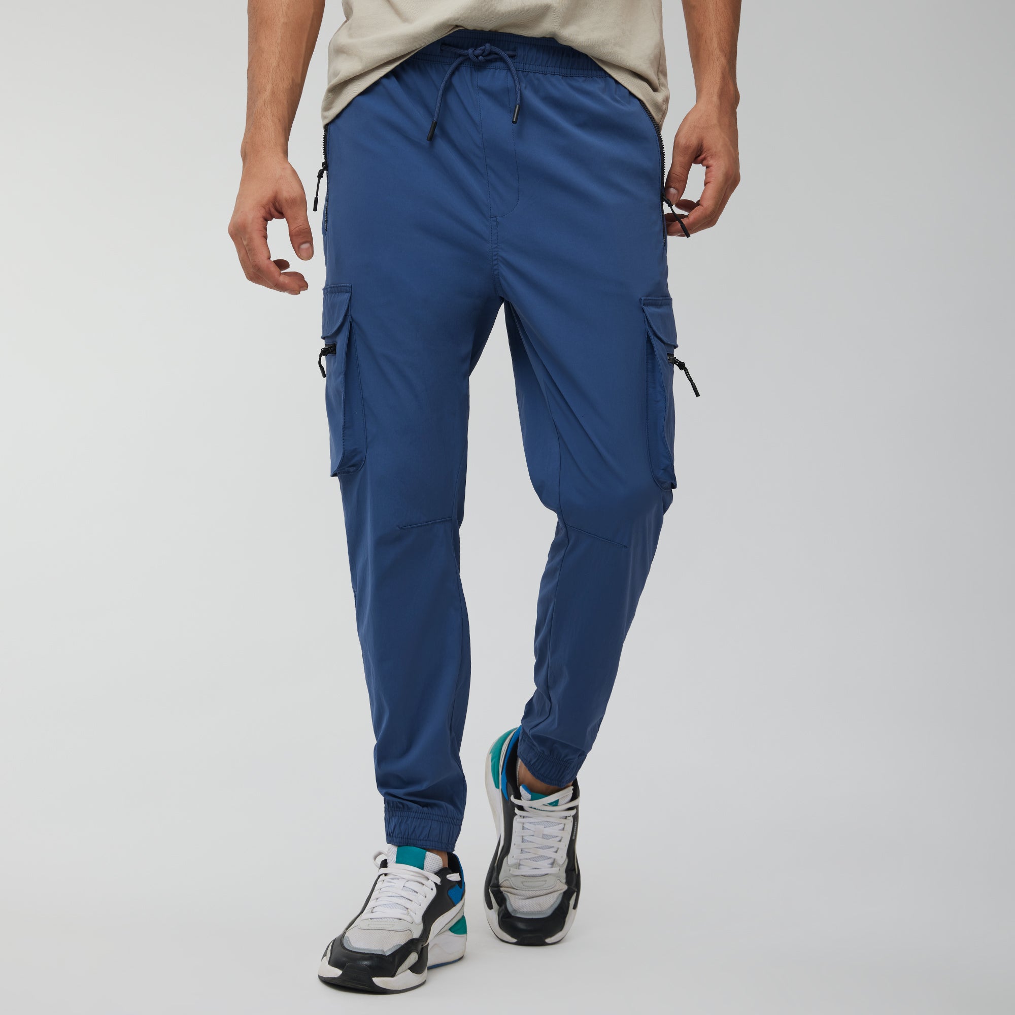 Men's Cargo Joggers - A Comprehensive Guide to Style Cargo Joggers – XYXX  Apparels