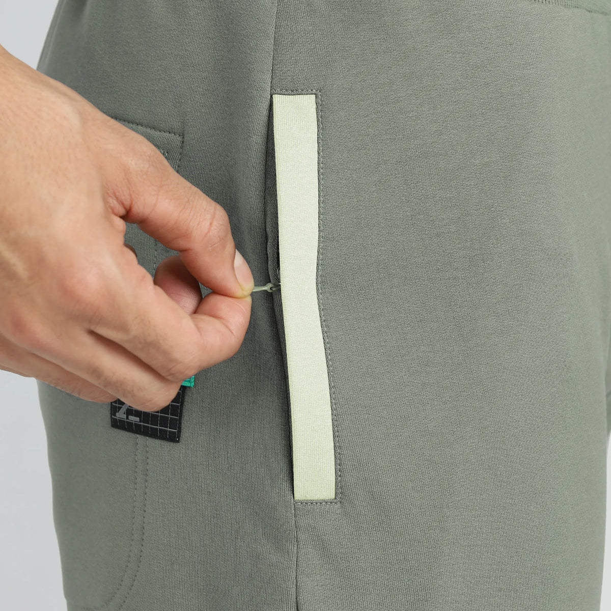 Quest French Terry Cotton-Blend Joggers Butter White - XYXX Crew